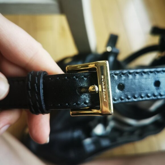 Burberry Zip Tote - Picture 5 of 13